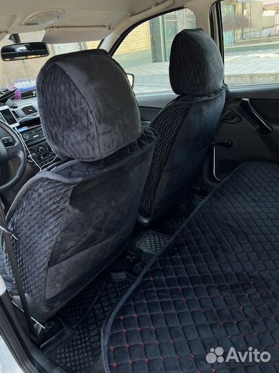 Универсальные Накидки