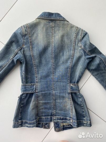 Джинсовый пиджак женский