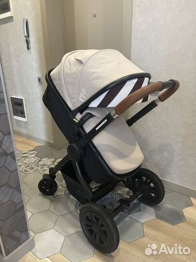 Коляска трансформер Happy Baby mommer