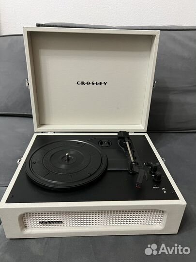 Crosley voyager