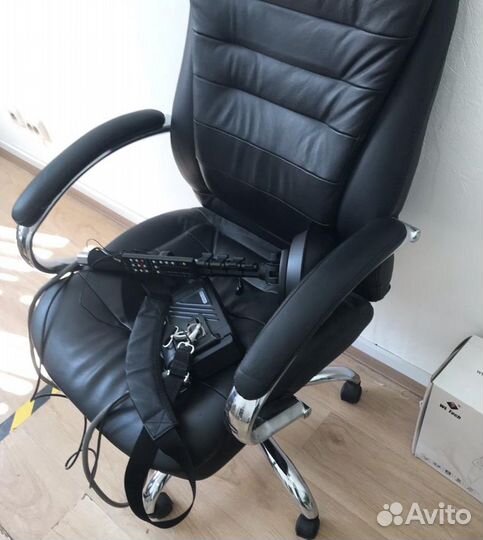 Поиск прослушки,скрытых камер в помещениях,в авто