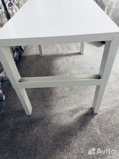 Письменный стол IKEA белый