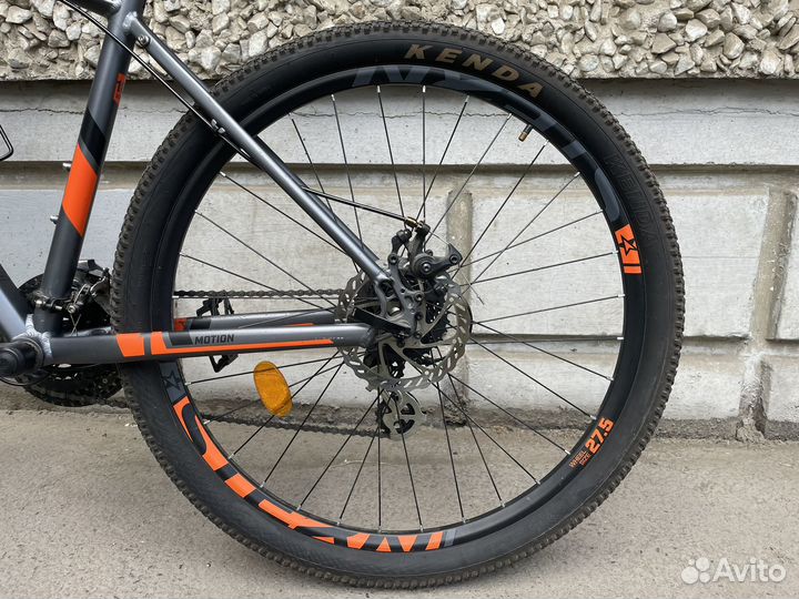 Горный велосипед 27.5 stern motion 1.0
