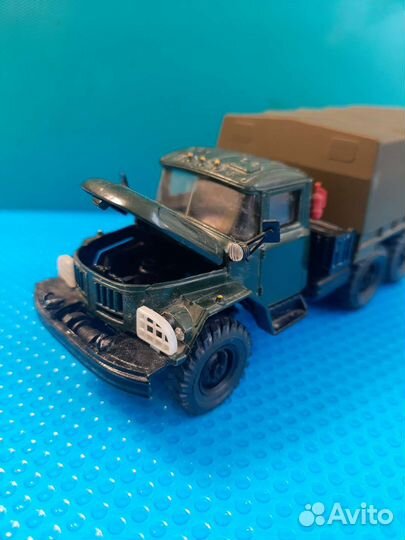Модель грузовика зил-130