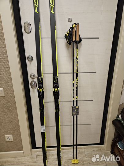 Комплект Лыжи беговые fisher twin skin carbon pro