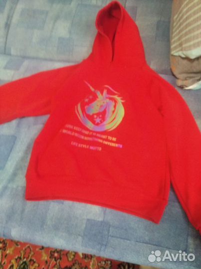 Толстовка на ребенка 10-12 лет