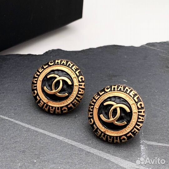 Серьги Chanel