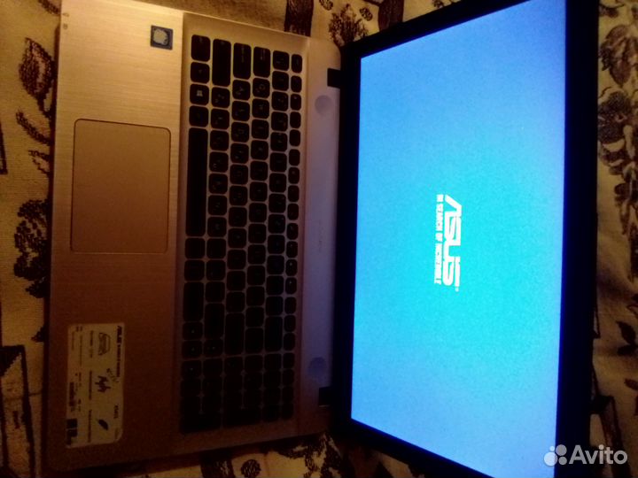 Ноутбук asus X541S
