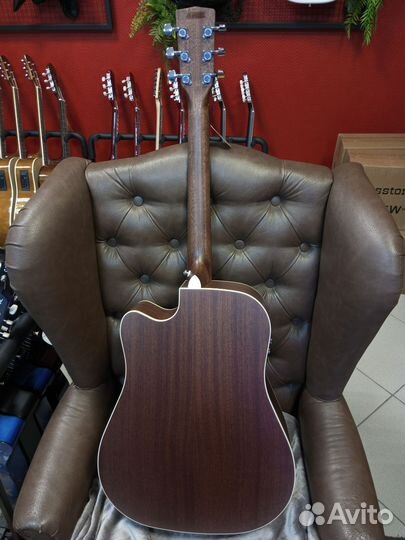 Гитара электроакустическая из массива Cort