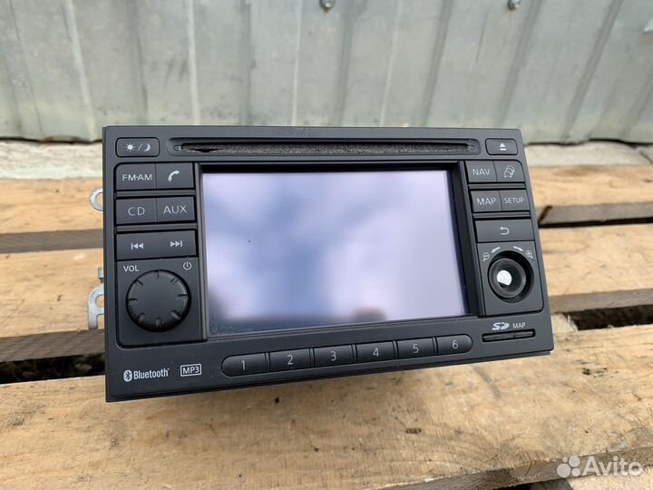 Магнитола Nissan Qashqai J10 2011 рестайл монитор