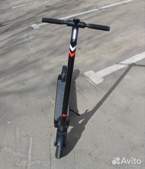 Электросамокат Midway 0809