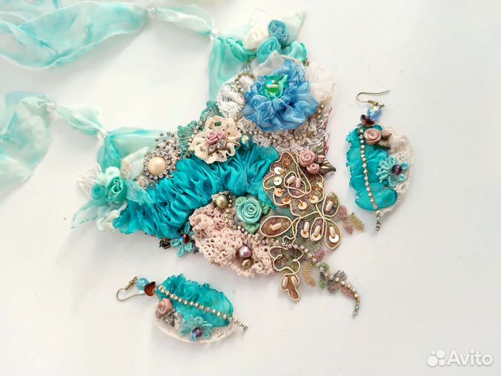 Бирюзовое колье и серьги комплект