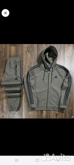 Спортивный костюм мужской весенний