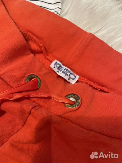 Фирменые вещи на девушку пакетом