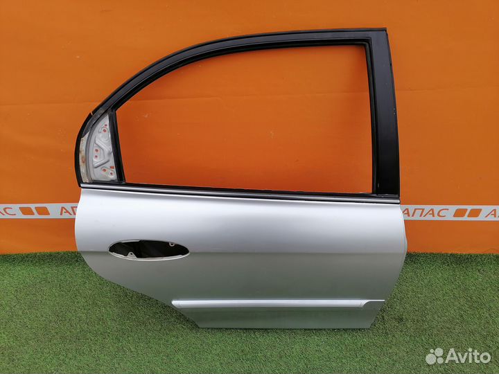 Дверь задняя правая Hyundai Sonata Соната тагаз