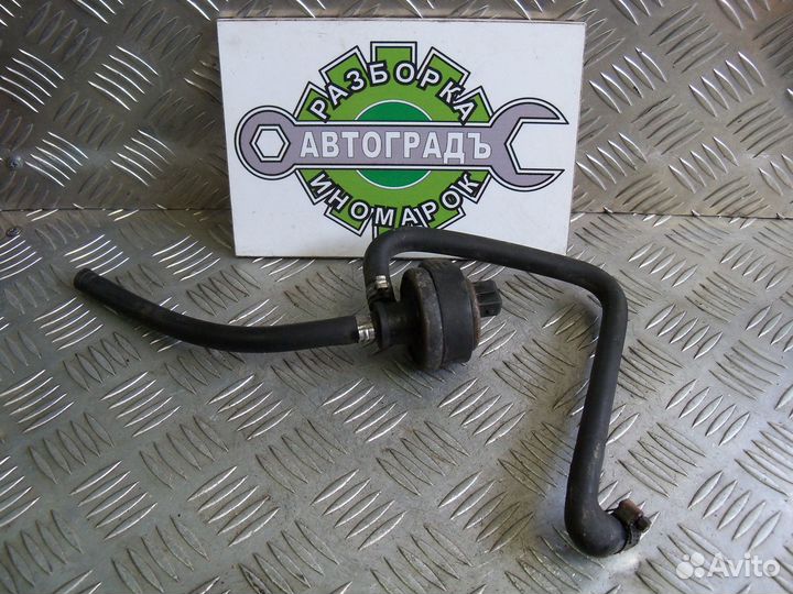 Клапан вакуумный Audi 100 C4 2.3 AAR
