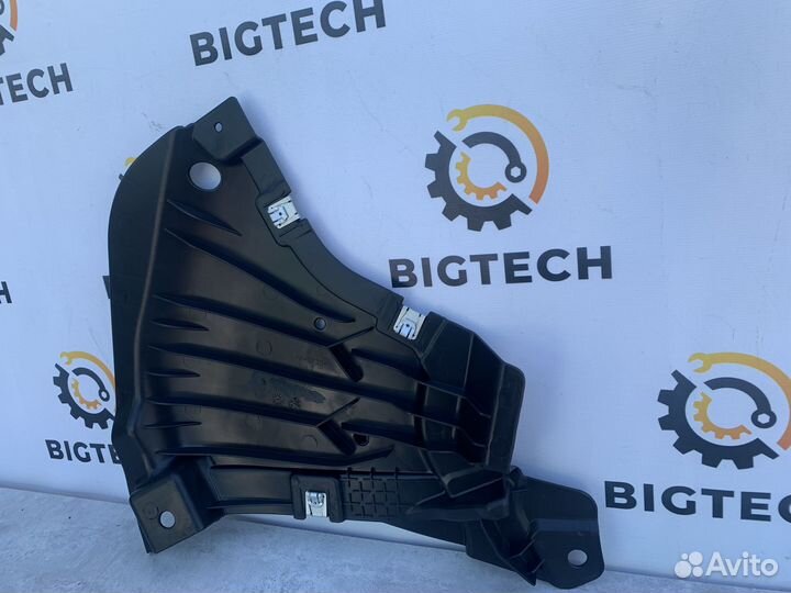 Защита бампера Mercedes-benz W213 A2135202600