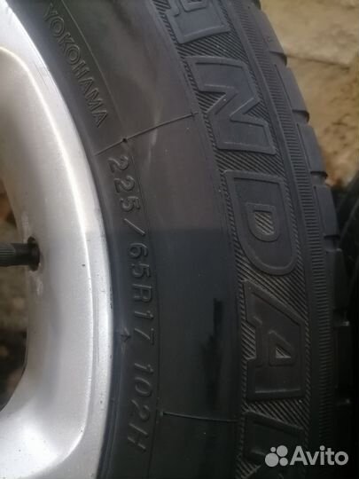 Шины 225 65 r17 летние бу