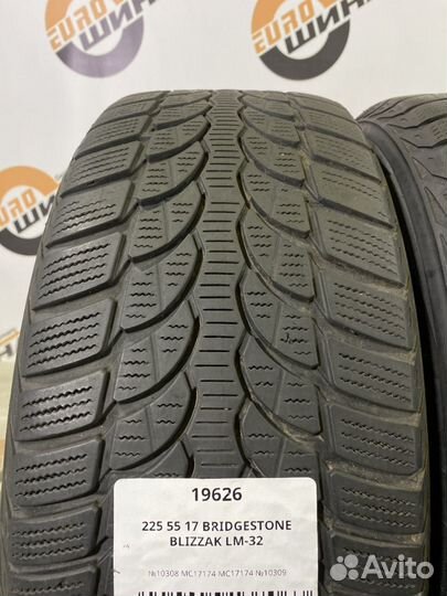 Bridgestone Blizzak LM-32 225/55 R17