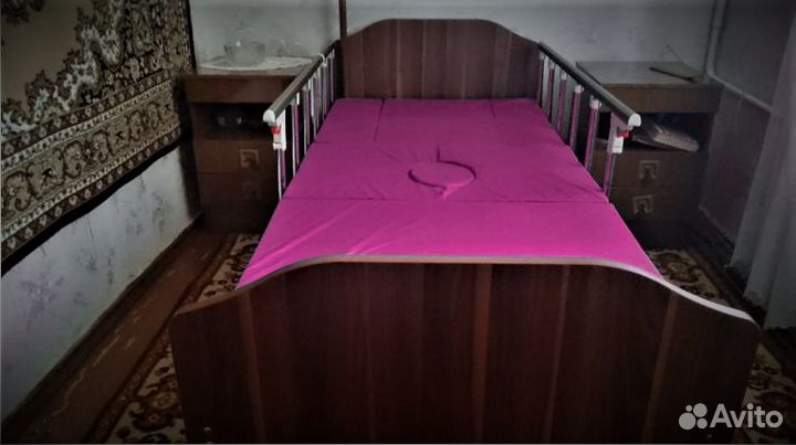 Для лежачих больных медицинская кровать 10-секцион