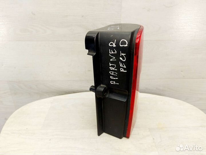Фонарь задний правый Peugeot Partner 2002-2012