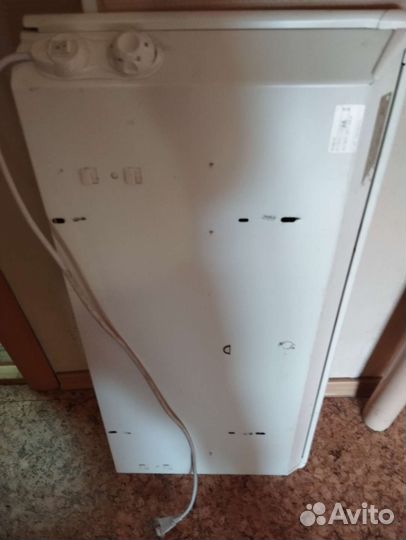 Обогреватель электрический настенный