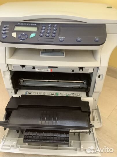 Мфу лазерный xerox