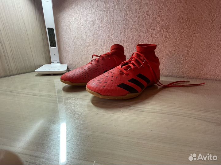 Футзалки adidas predator