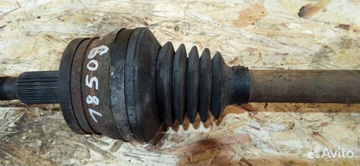 Полуось задняя левая Chrysler 300C 2007