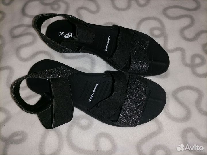 Новые сандали