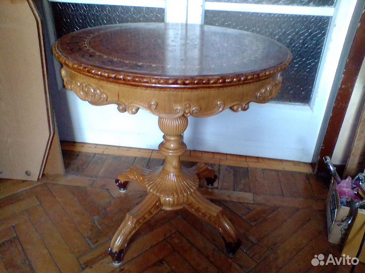 Стол ручной работы