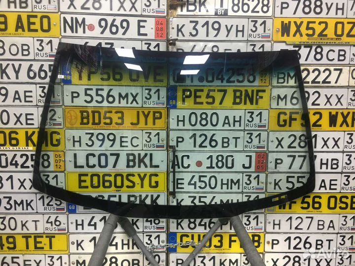 Лобовое стекло для автомобиля Suzuki есть установк