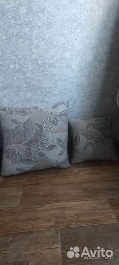 Подушки на диван