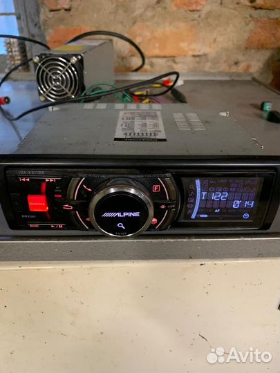 Магнитола alpine