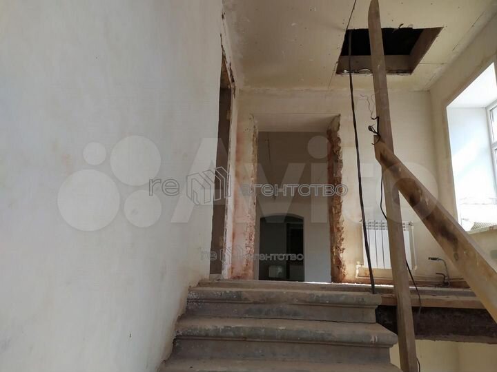 Двухэтажный особняк хix века