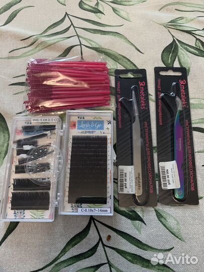 Пинцет для наращивания ресниц