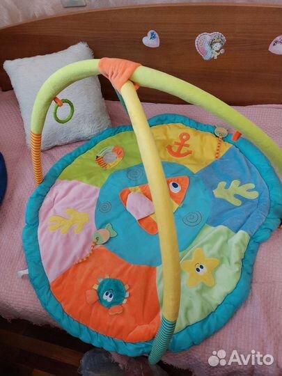 Развивающий коврик