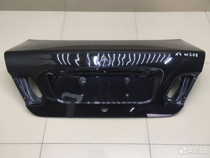 Крышка багажника mercedes w208 clk