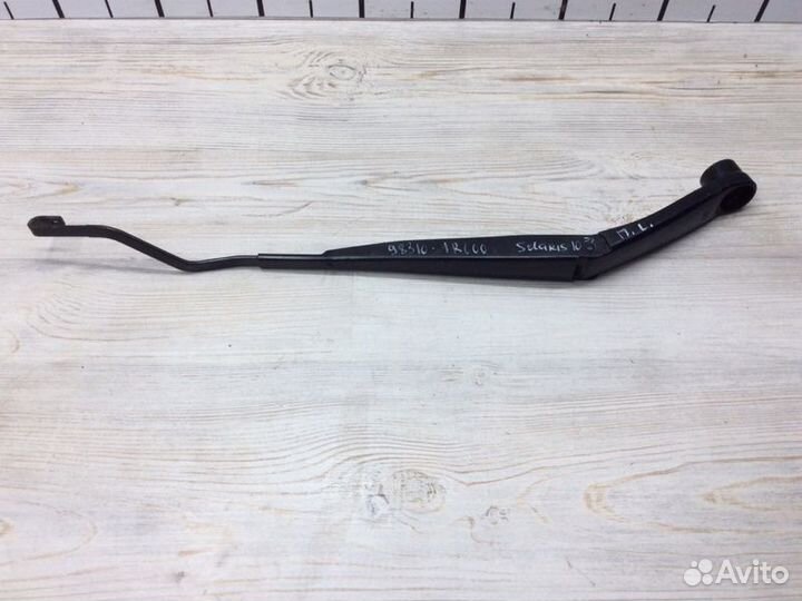 Поводок стеклоочистителя передний левый Hyundai