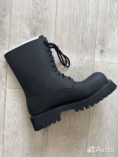 Balenciaga steroid boots