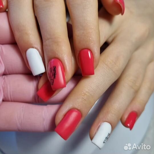 Маникюр, педикюр