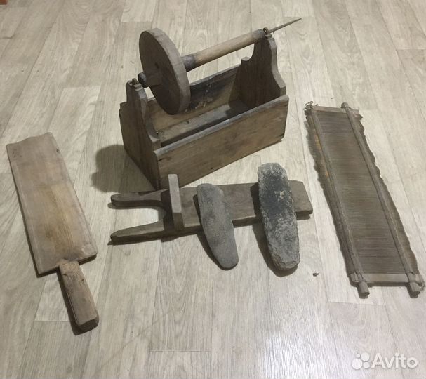 Старинные антикварные вещи