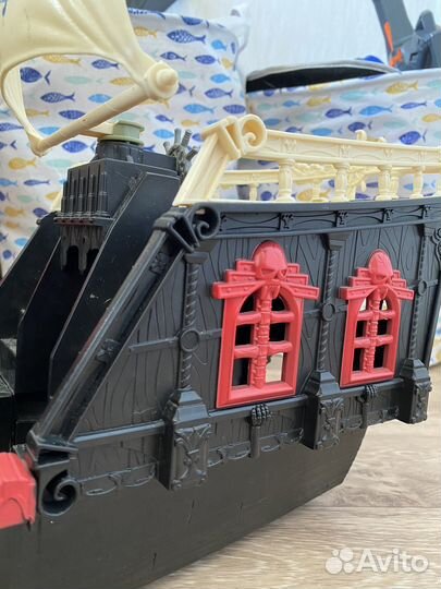 Пиратский корабль