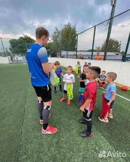 Школа футбола для детей и подростков
