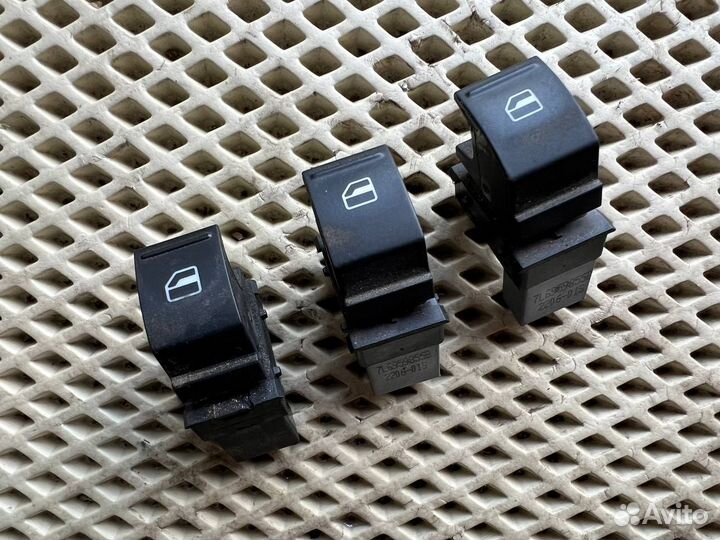 Кнопка стеклоподъемника Volkswagen Passat B6