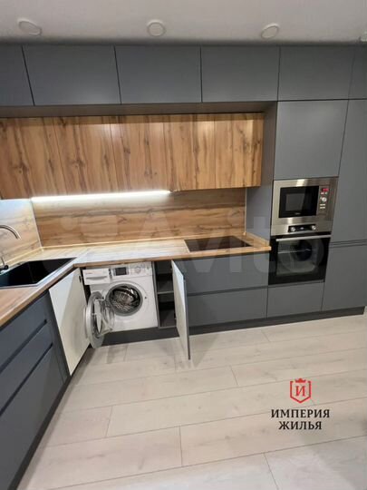 3-к. квартира, 84 м², 8/10 эт.