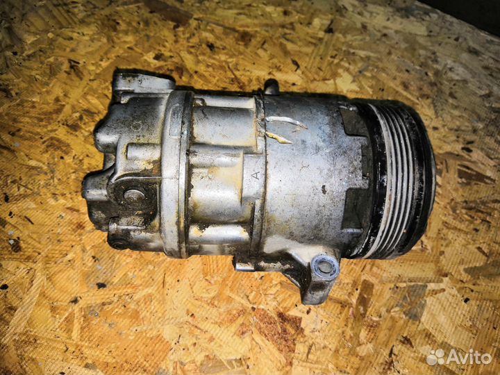 Компрессор кондиционера BMW E46 1999 М43