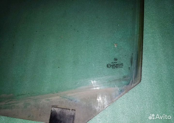 Стекло переднее левое мерседес S 220 LH