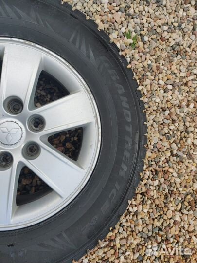 Колеса на Mitsubishi Pajero 4