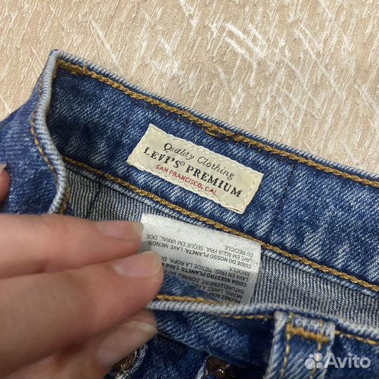 Женские джинсы levis 501